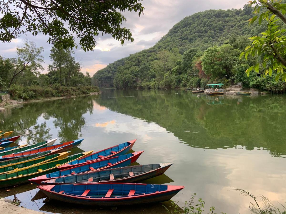 Hotel Asia Pokhara Zewnętrze zdjęcie