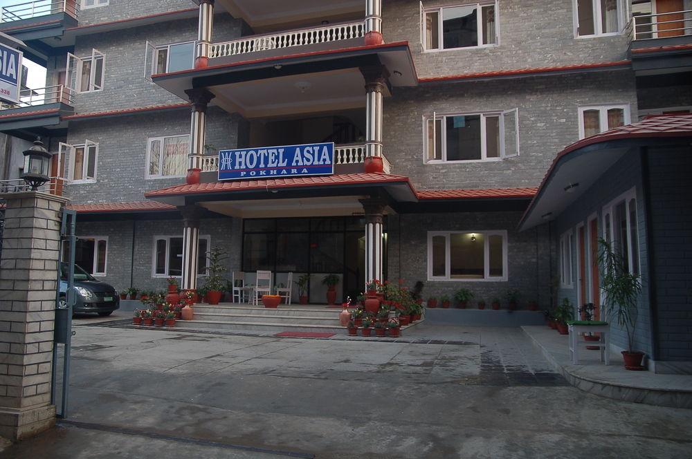 Hotel Asia Pokhara Zewnętrze zdjęcie