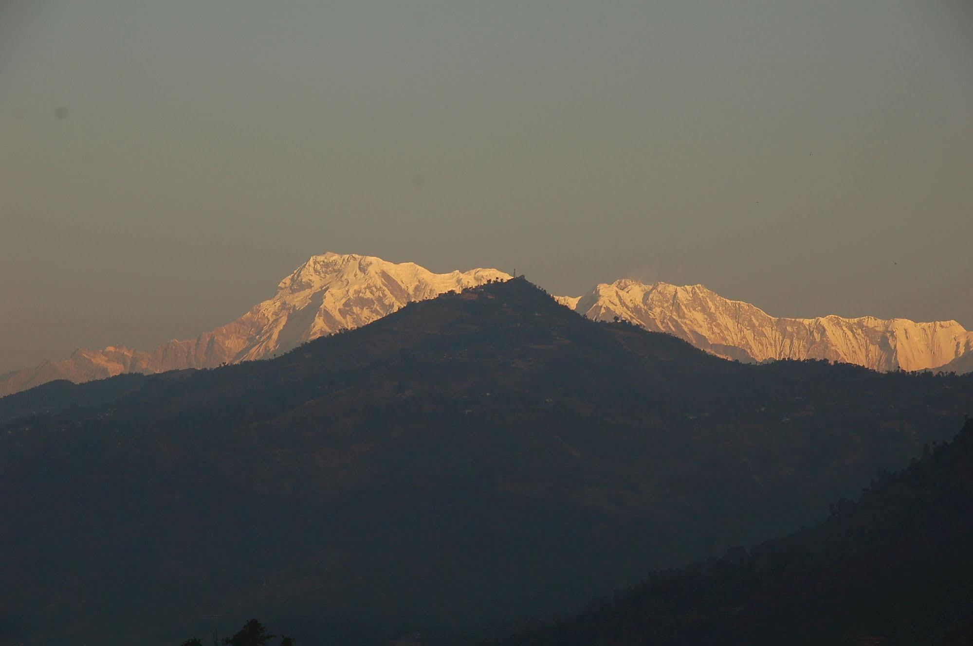 Hotel Asia Pokhara Zewnętrze zdjęcie